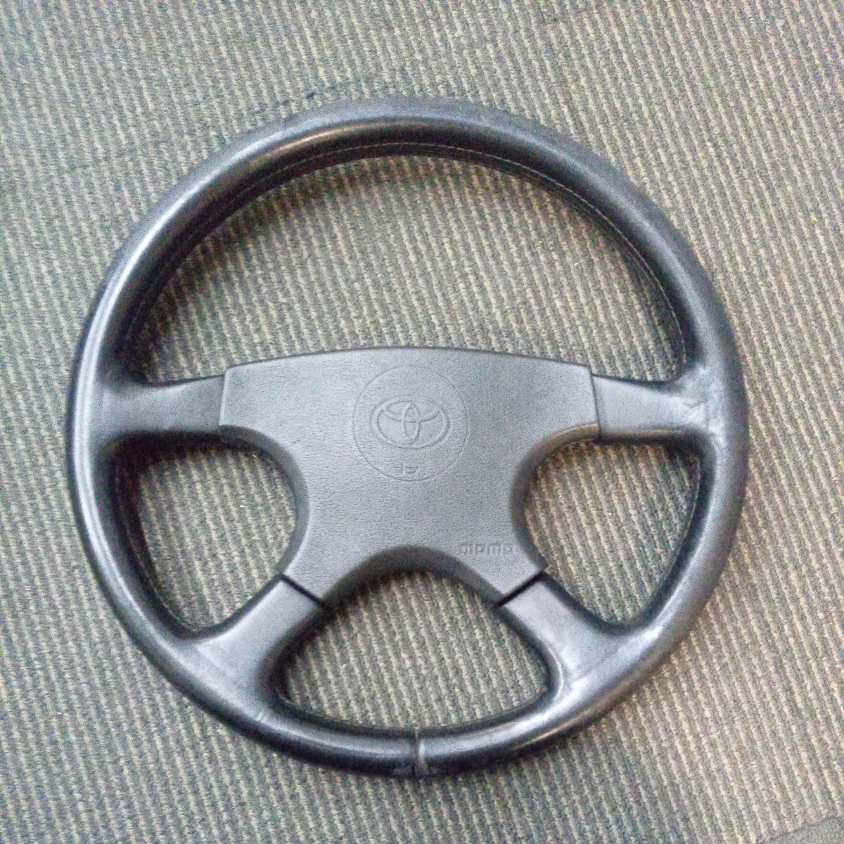 ヤフオク! -「トヨタ 純正」(モモ) (ステアリング)の落札相場・落札価格