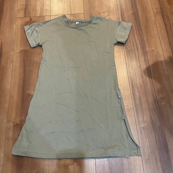 Tシャツワンピース　ワンピース　Tシャツ　スカート　夏服　スリット　95 cotton USA 新品　未使用