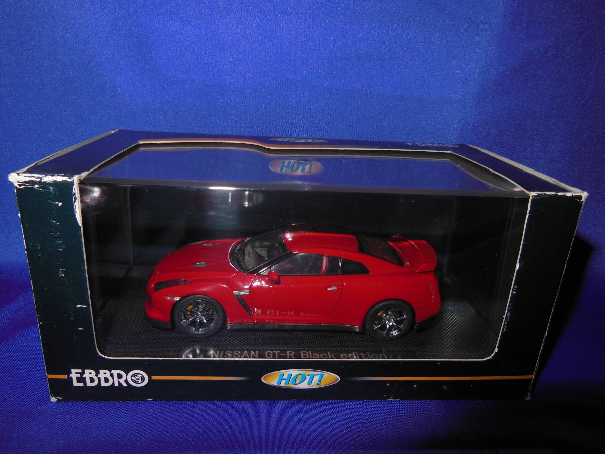 1/43 日産 R35 GT-R ブラックエディション MCRレッド BLACK EDITION