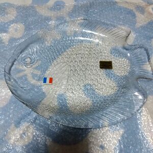 未使用　フランス製　アルコロック　ガラスプレート　魚　皿　大きいサイズ　盛り付け皿