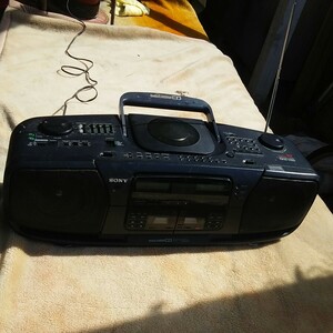 SONY CD radio cassette recorder 304