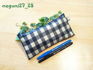 < pen case > silver chewing gum check navy blue * pouch * cotton flax . dyeing * hand made * laminate processing 