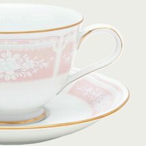 ノリタケ！ ☆レースウッドゴールド（ピンク）コーヒー碗皿☆ 新品 コーヒー 紅茶 カップ＆ソーサー ギフト_画像3