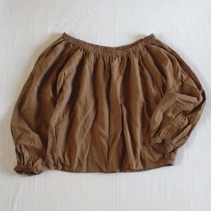 studio CLIP スタディオクリップ オフショルダー バックボタンプルオーバー ブラウン size:M