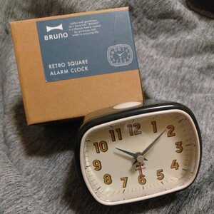 新品未使用 置時計 ブルーノ レトロアラーム クロック BCA015