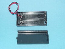 電池ボックス 単３×２本用 フタ付プラスチック・スイッチ付 電池ボックス 電池ケース 単三2本用 ３Ｖ 単三乾電池 2本 電子工作用 _画像3