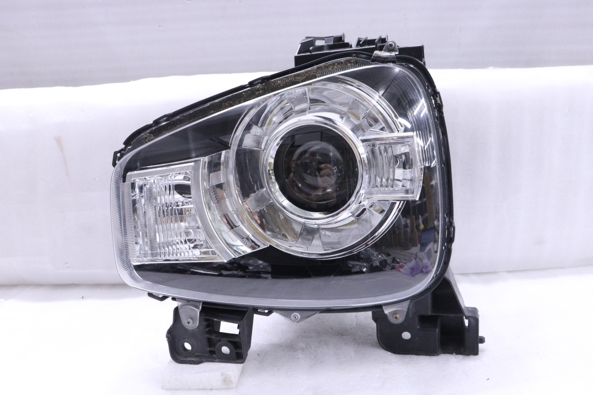 売れ筋 新品 スズキ アルト HA36S 純正左ヘッドランプ35320-74P11