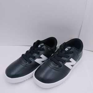 ☆★☆ニューバランス　　PV10ABC 17.5cm　新品未使用　new　balance　女の子 男の子　スニーカー　★☆★