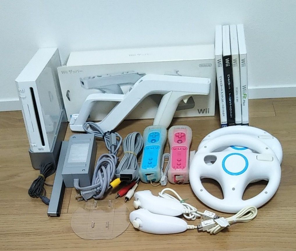 動作確認済み】NINTENDO Wii本体 + バランスWiiボード + Wiiフィット