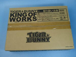 タイガー＆バニー KING OF WORKS　設定集/台本集/原画集/2012カレンダー他　TIGER ＆ BUNNY