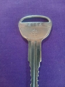  Corona, Toyota,TOYOTA, old car, key, key, retro,.. for, Vintage, Showa era. car, key holder, interior, old key, objet d'art 