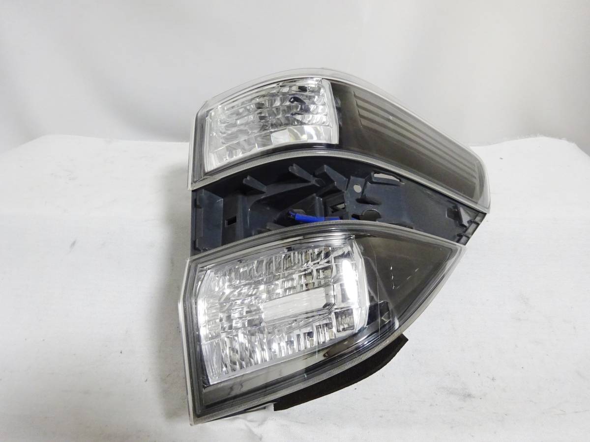 ヤフオク! -ヴェルファイア 20 テールランプ 右の中古品・新品・未使用 ヤフオク! -ヴェルファイア 20 テールランプ 右の中古品・新品・未使用