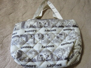 SNOOPY Snoopy スヌーピー PEANUTS ピーナッツ バッグ かばん 手提げバッグ サイズ290-180-80㎜ フアフア 未使用 他スヌーピーグッズ出品中