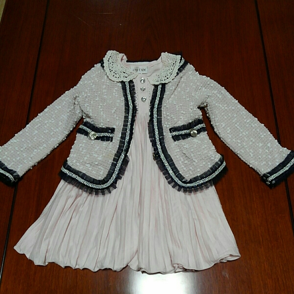 any FAM エニィファム オンワード樫山 90㎝ ワンピース 韓国子供服 ノーカラージャケット 中古 フォーマルにも 2枚セット