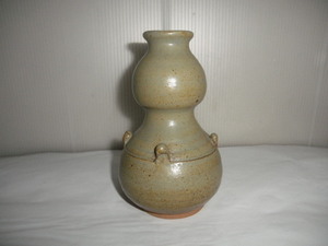 @@ Karatsu . plain Karatsu flower vase ... type one wheel ... mountain kiln 