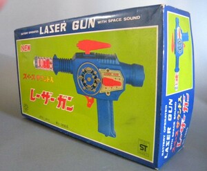 当時物 ★★宇宙戦争 SPACE LASER GUN 作動確認 レーザー音＆ライト点灯 !! スペースガン ROBOT 日本製 ロボット★★未使用 デッドストック