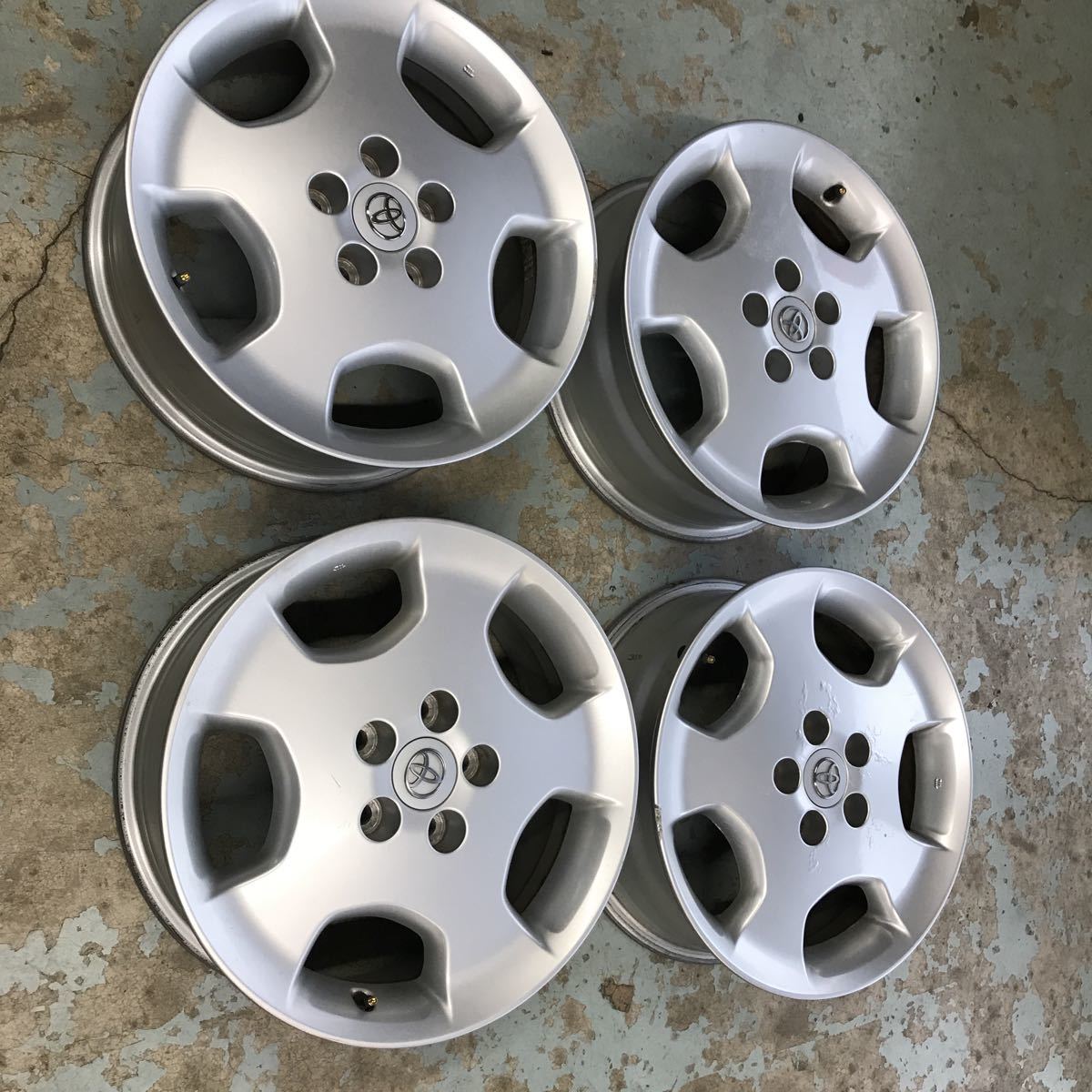 ヤフオク! -「クルーガー」(純正品) (5穴)の落札相場・落札価格