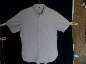 (株）良品計画　　　半袖シャツ　　　オフホワイト　　　綿１００％　　　Ｓサイズ　