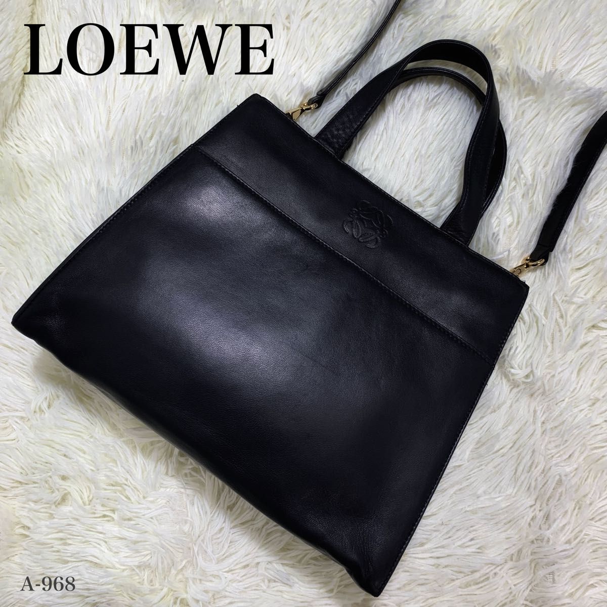 豪華 【大特価!!】LOEWE ロエベ ピンク ハンドバッグ パイソン 三角