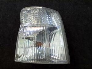  Isuzu small size original Como { JVWME25 } right clearance lamp P70300-23003430