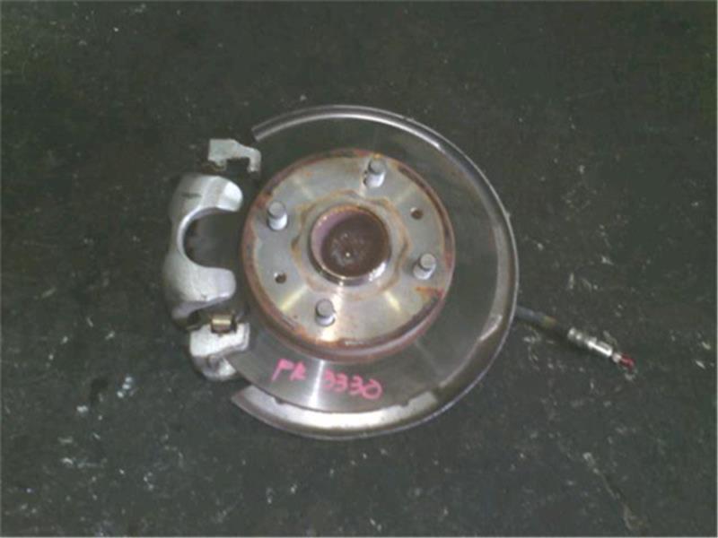 ダイハツ 純正 ハイゼット 《 S500P 》 右フロントナックルハブ P71000-23000898