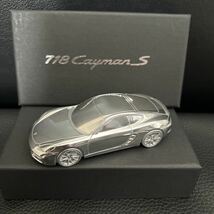 箱付き未使用★ポルシェ PORSCHE　ペーパーウエイト メタルカー 718 ケイマンS cayman ミニカー　純正　ノベルティ★非売品_画像1