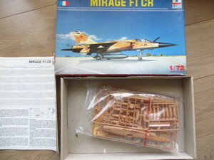 ESCI 1/72 Mirage F1 CR(袋未開封）