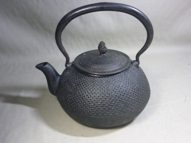 10500円安い価格 激安購入 店舗 【龍文堂造/鉄瓶】急須 工芸品 囲炉裏