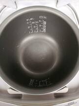 注目：ZOJIRUSHI ★ 象印 IH炊飯ジャー 炊飯器 NH-KV10 5合炊き 104°C ★ 動作品_画像5