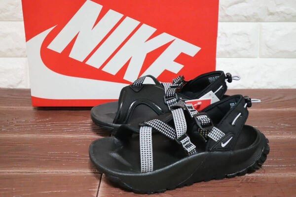 新品 25㎝ ナイキ　NIKE WMNS ONEONTA SANDAL レディース　サンダル