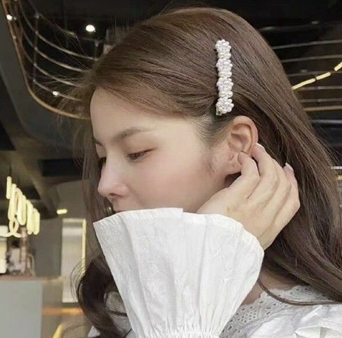 人工パールデコレーション　 ヘアクリップ かわいい　お洒落