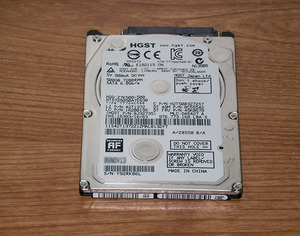 ★ 500GB ★ HGST 【 HTS545050A7E630 】薄型7mm 良品 ★UXM