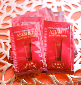  Astralift mo chair tea - foam < face-washing composition > new goods unused goods 40g stock last 