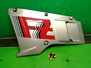 FZ750　1FM　純正サイドカウル　ミドルカウル　左　中古美品♪