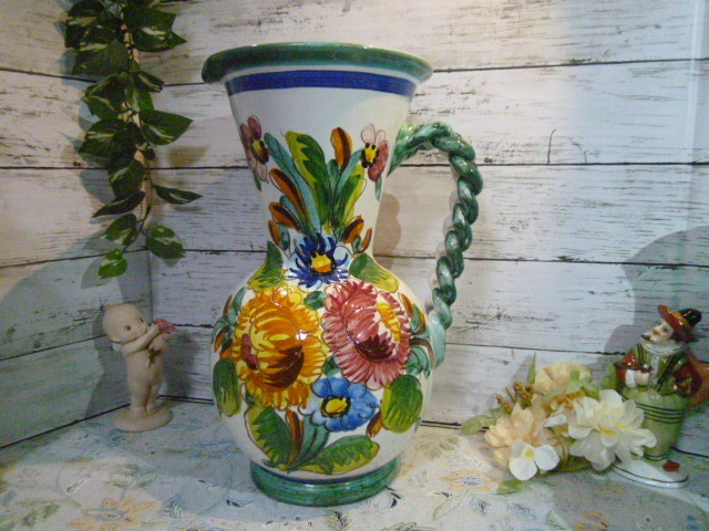 インテリア小物 花瓶 ヤフオク! -イタリア 陶器(花瓶)の中古品・新品・未使用品一覧