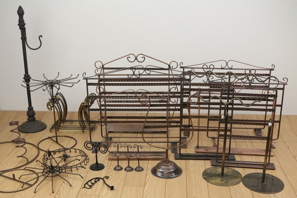 2023年最新】ヤフオク! -アクセサリースタンド アンティークの中古品