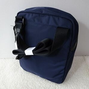 【新品本物】Calvin Klein（カルバン・クライン）ショルダーバッグ/紺 ￥15,400-の画像2