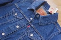 J173　即決　新品　Levi’s リーバイス　トリコロールカラーリブデザイン ユーズド加工 デニムジャケット　トラッカージャケット　M_画像2