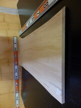 e3041229 ポプラ●約91cm×35cm～39cm×1.6cm☆無垢板１枚板 木材 板 DIY 板材 天板 棚板 テーブル 看板 花台など種類豊富！_画像2