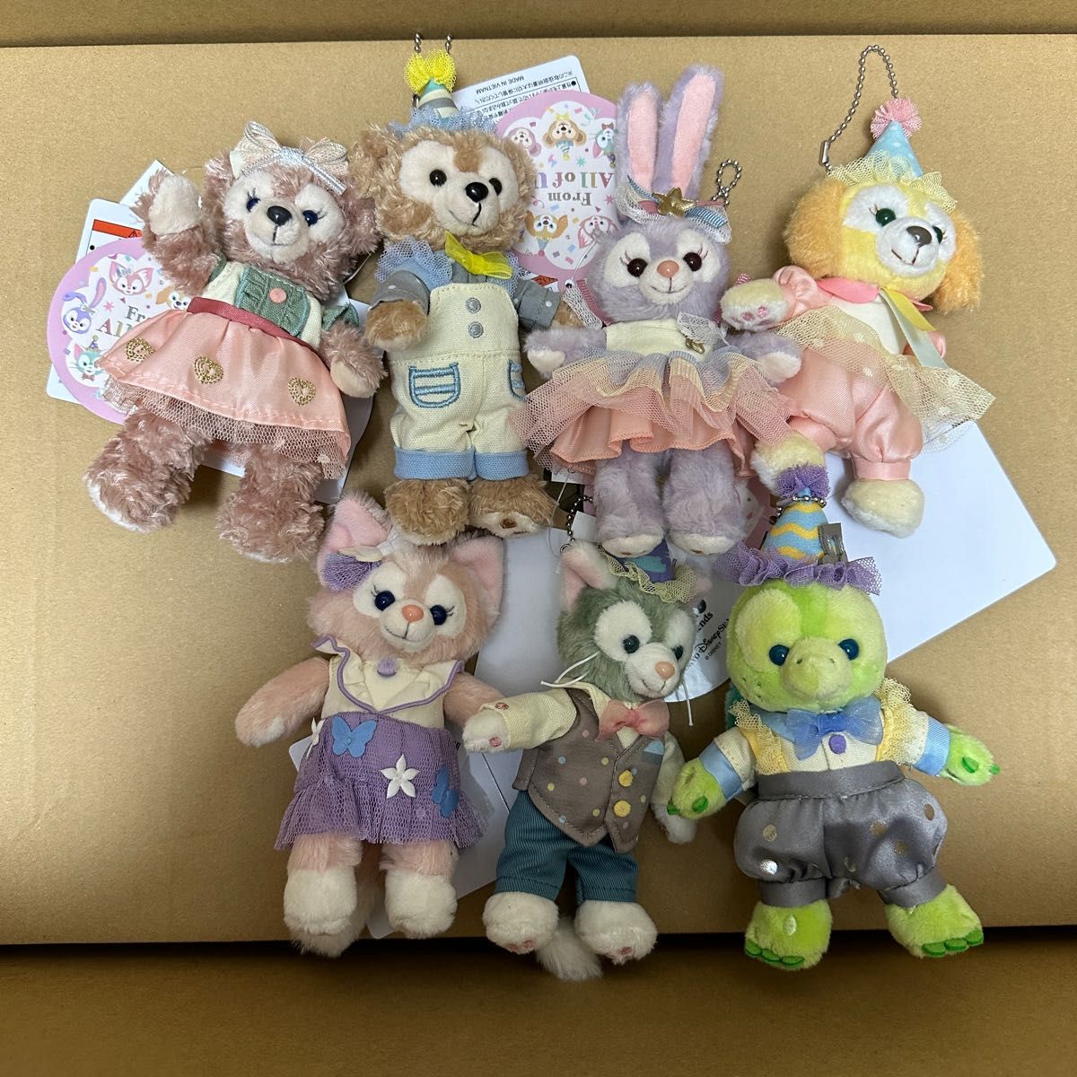 ダッフィー & フレンズ ぬいぐるみバッジ 7点セットフロムオールオブ