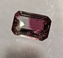 ★動画あります　虹を旅した石　トルマリン　ルースケース付0.5ct_画像5