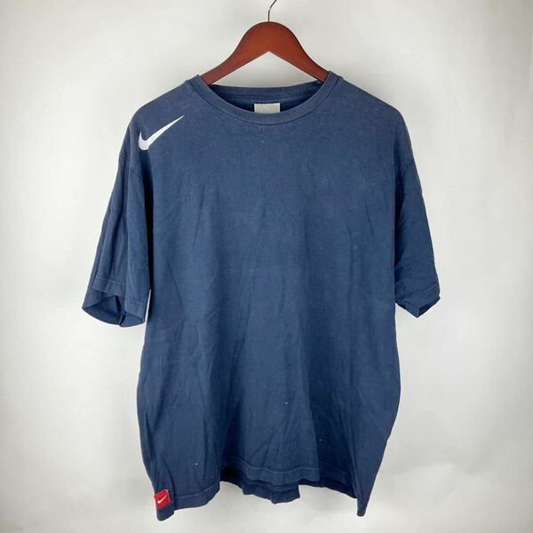 NIKE ナイキ 半袖Tシャツ メンズ Lサイズ ネイビー シンプル 無地Tシャツ ワンポイント 古着 美品 スポーツウェア スウォッシュ ウェア