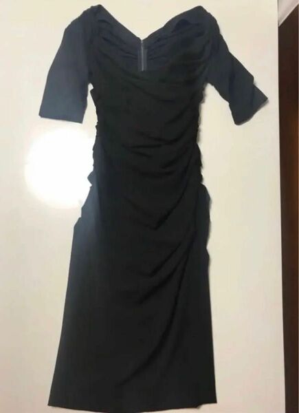 【未使用タグ付】ドルチェ&ガッバーナDolce & Gabbanaの黒　フォーマル　ワンピース ドレス 