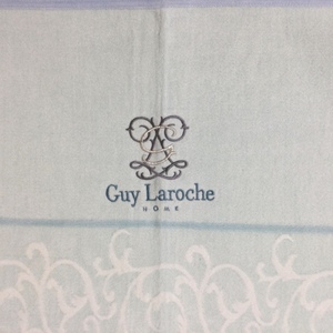 * translation have *gila Rossi .(Guy Laroche)*1 annual possible to use sa market / cotton blanket *...... cotton 100%* single *140Ⅹ200.* laundry OK!