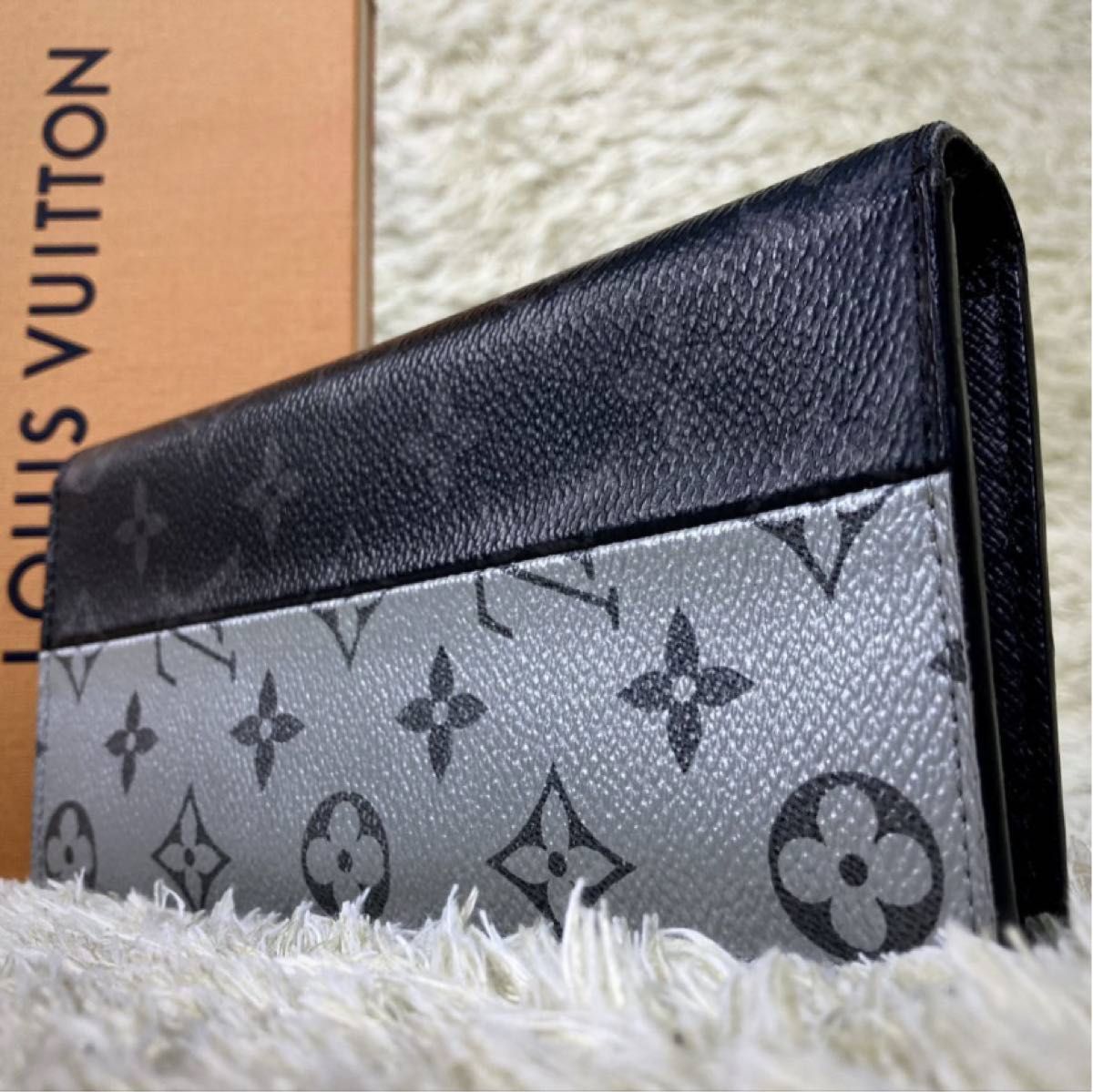 極美品】LOUIS VUITTON フラグメントケース LVアエログラムKHK|PayPay