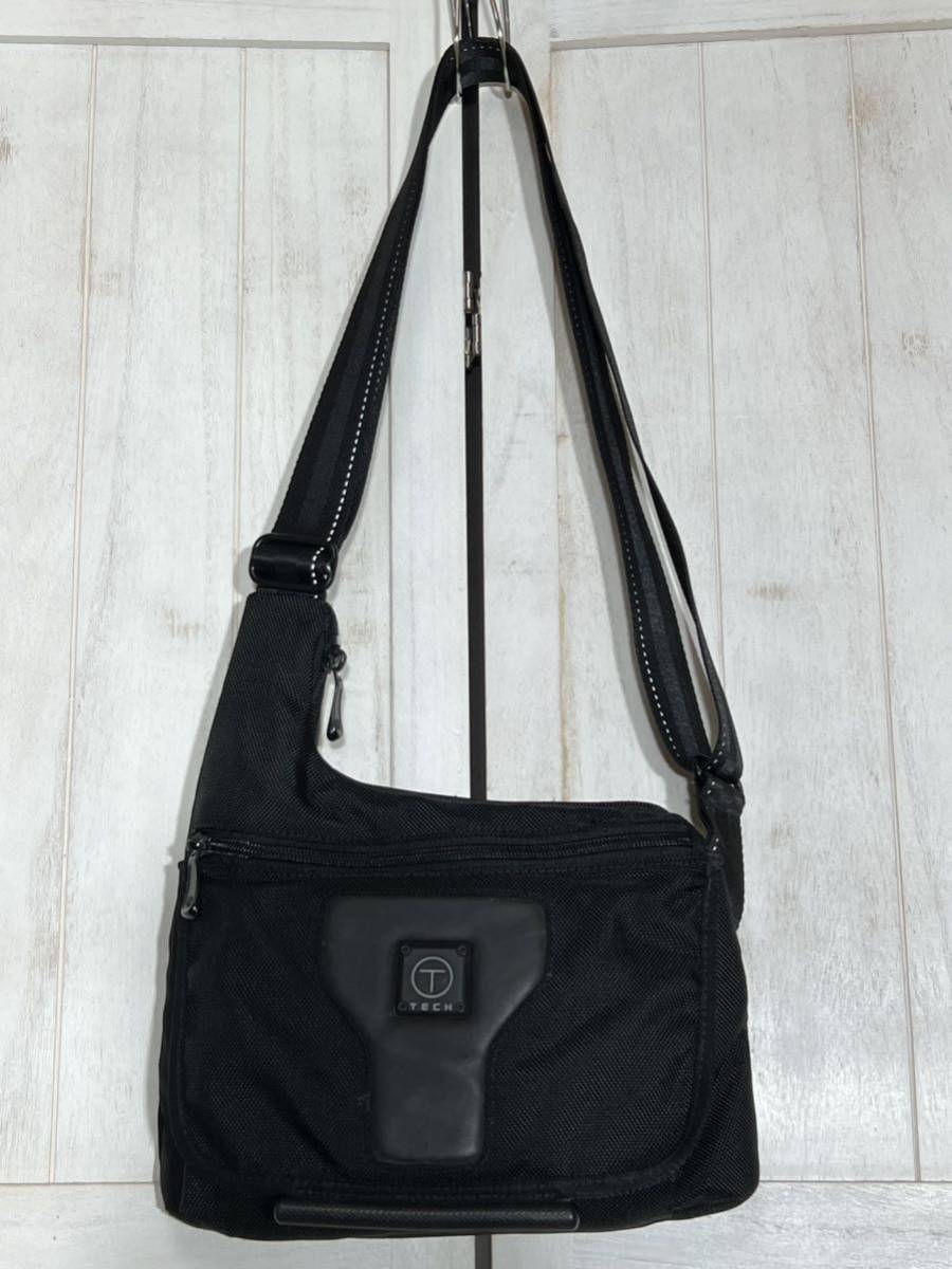ヤフオク! -「tumi t-tech」(かばん、バッグ) (トゥミ)の落札相場
