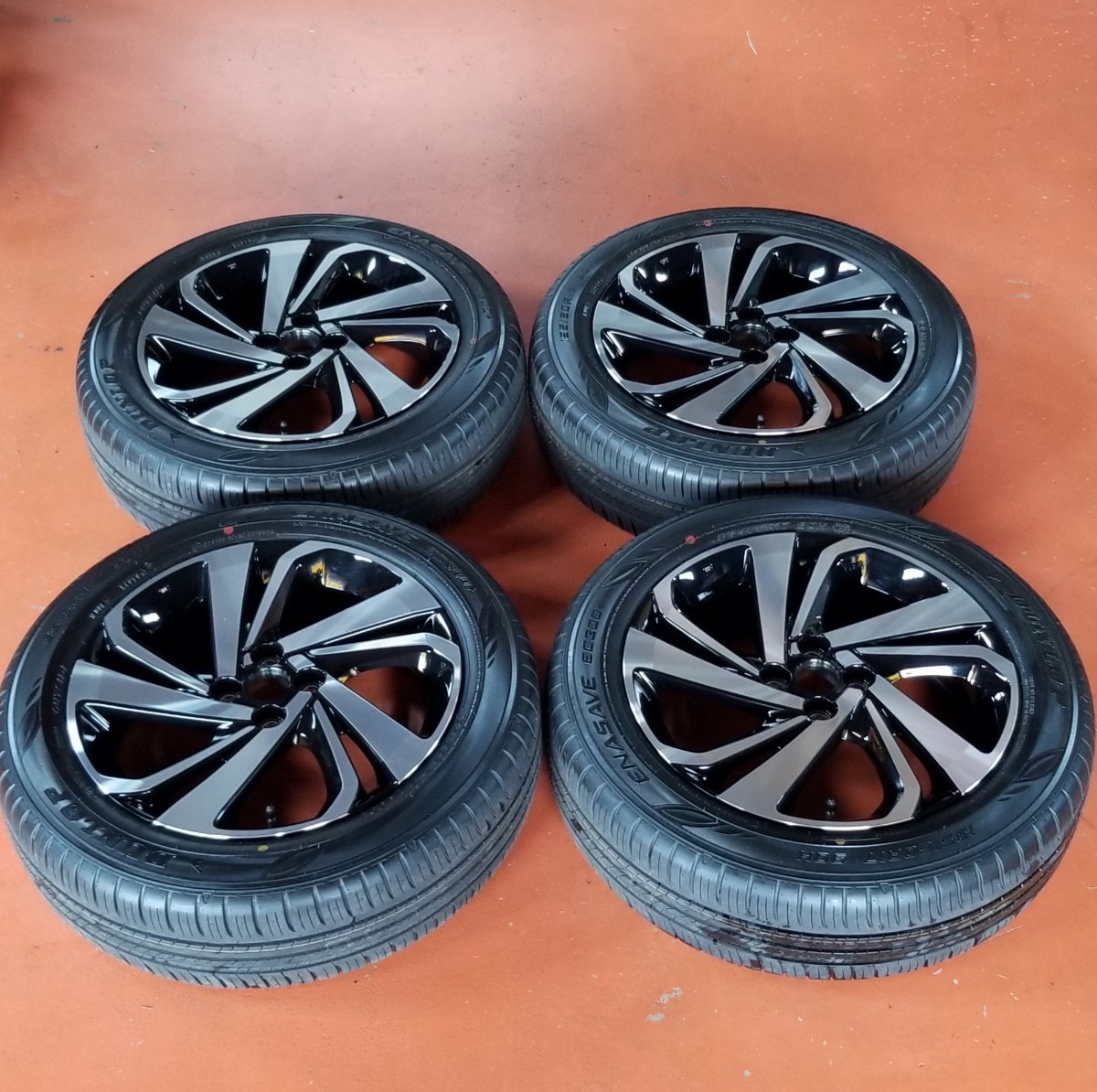 ヤフオク! -トヨタ アクア ホイール 17インチの中古品・新品・未使用品一覧