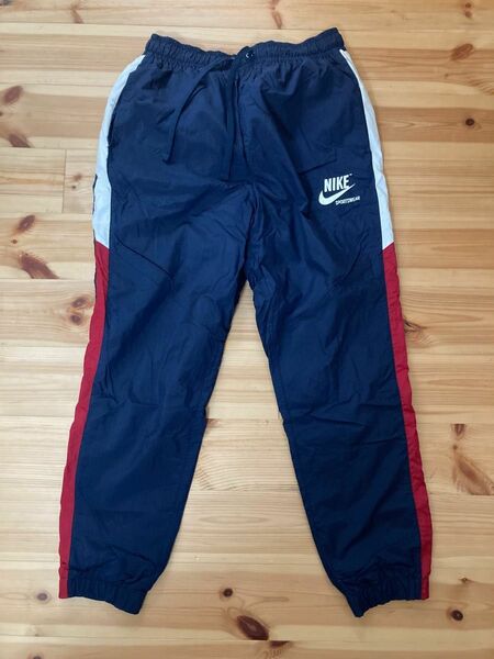 BEAMS EXCLUSIVE NIKE ウーブンアーカイブパンツBEAMS限定 NIKE WOVEN ARCHIVE PANTS