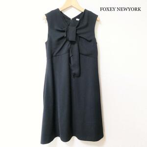 美品 FOXEY NEWYORK フォクシーニューヨーク サイズ38 とろみ リボン ノースリーブ ワンピース Vネック 膝丈 ミディ丈 黒 ブラック