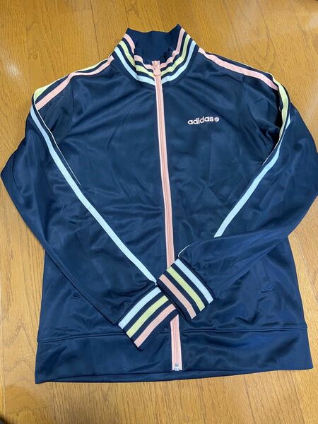 adidas レディース　ジャージ